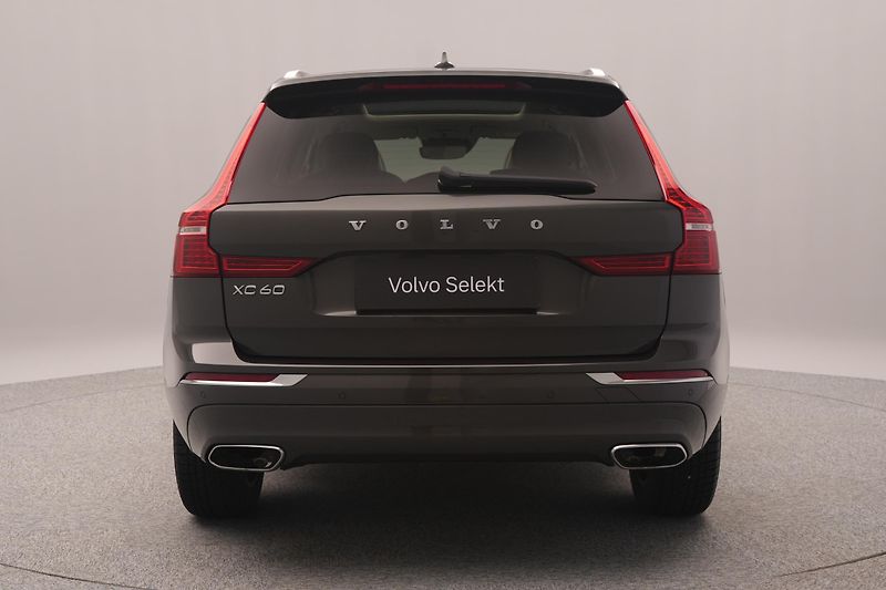 Volvo XC60 B5 AWD INSCRIPTION AUT  - fotka 10 z 56