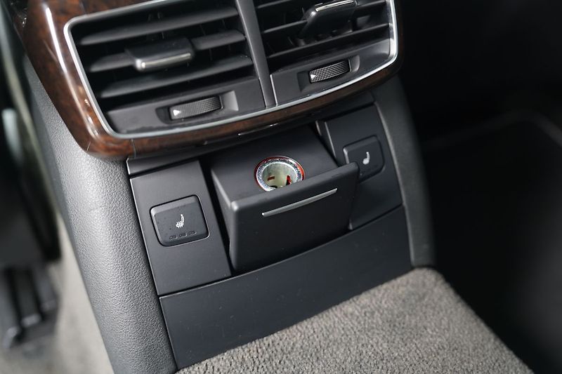 Audi A8 3.0 TFSI Quattro/Tiptr./290 PS - fotka 21 z 50