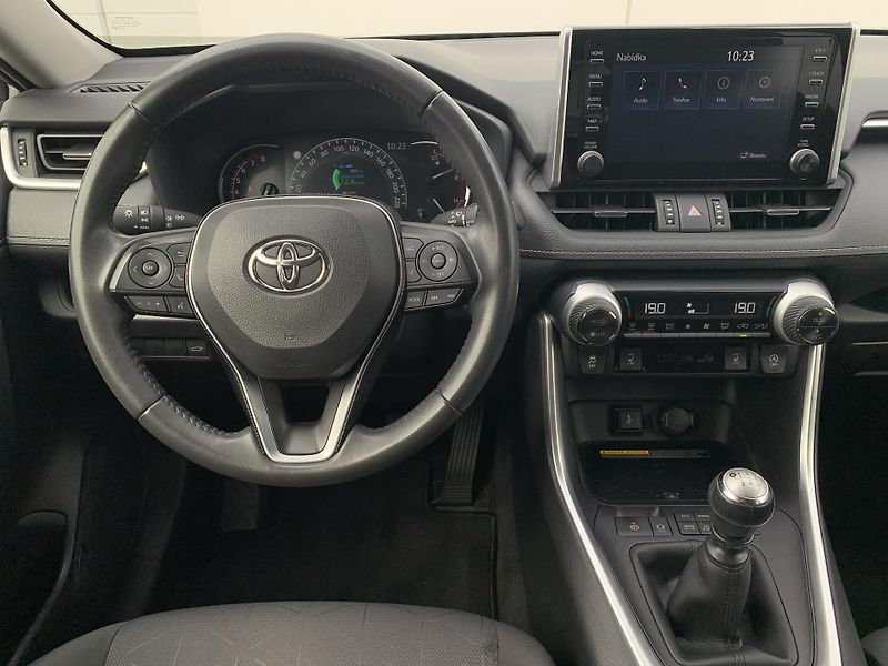 Toyota RAV4 COMFORT STYLE 2,0 129kW MAN6 - fotka 16 z 31