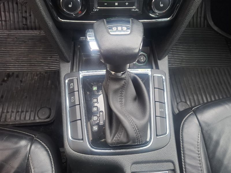 Škoda Superb (2011) II,2.0 TDI,125kW,1 maj - fotka 19 z 19