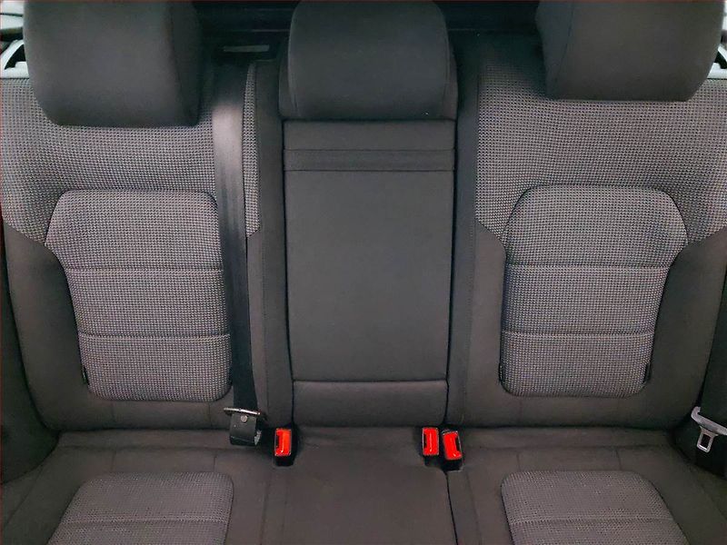 Volkswagen Passat (2012) Comfortline 2.0 TDI - fotka 10 z 16