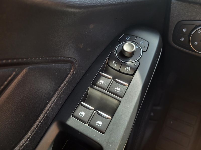 Ford Focus 1.0 EcoBoost mHEV 114kW TITAN. - fotka 22 z 50