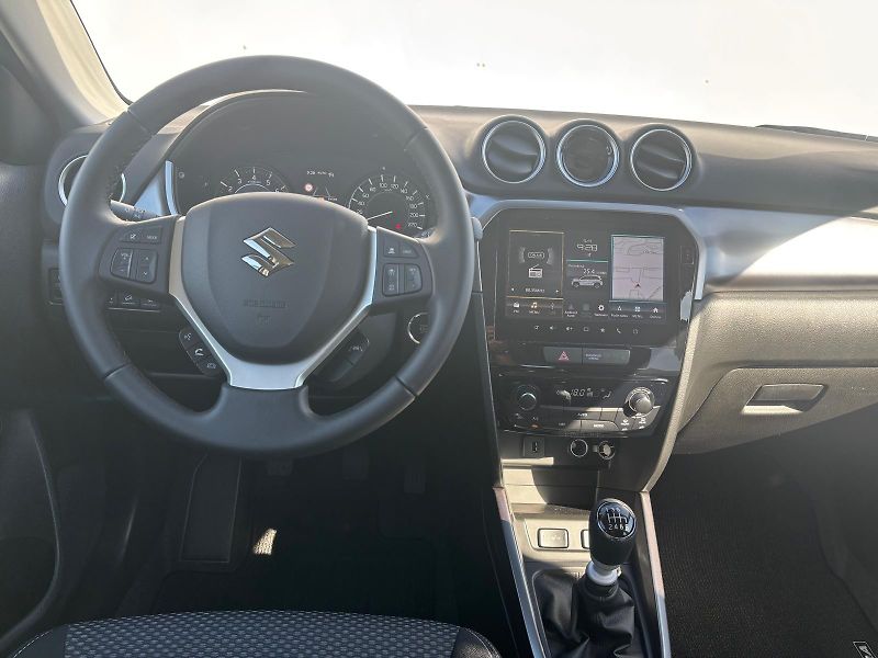 Suzuki Vitara 1,4 BoosterJet Premium AllGrip - fotka 5 z 25