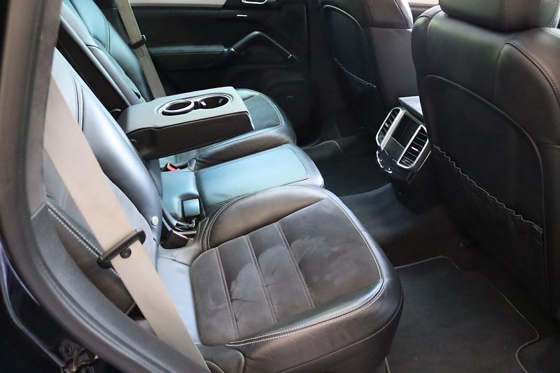 Porsche Cayenne GTS 3.6 V6 324kW 4x4 - fotka 44 z 50
