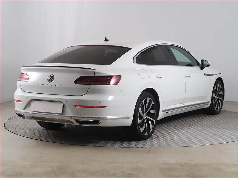 Volkswagen Arteon (2018) R-line 2.0 TDI, Automat - fotka 5 z 19