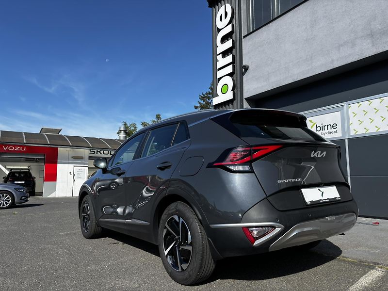 Kia Sportage (2023)  1.6 T-GDI  - fotka 3 z 14