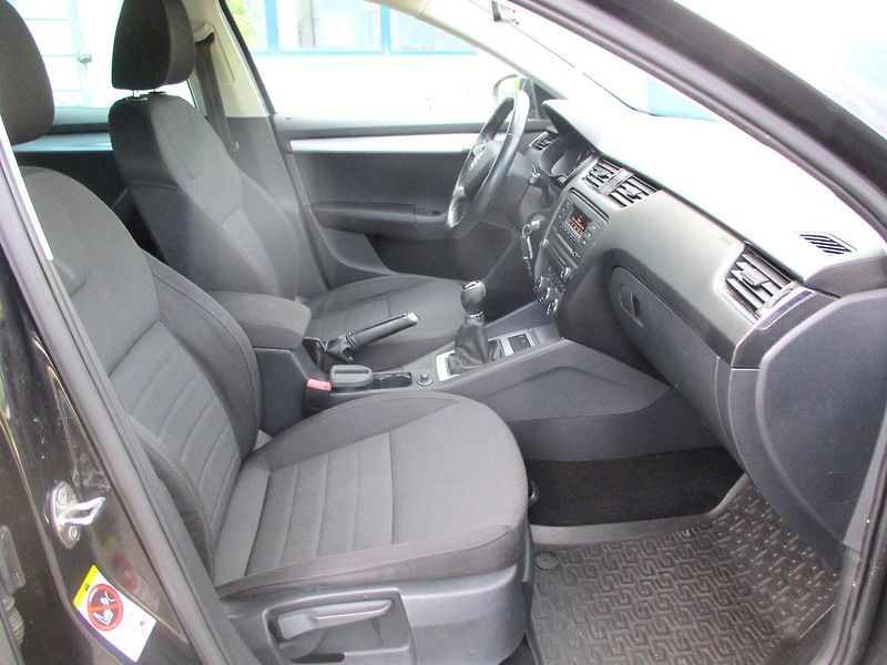 Škoda Octavia 1.4TSi 103kW*ELEGANCE*VÝHŘEV* - fotka 32 z 50