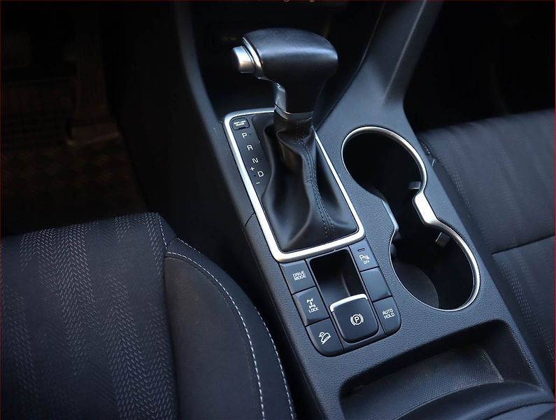 Kia Sportage (2019) 1.6 CRDi, 4X4, Automat - fotka 16 z 23
