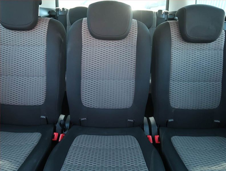 Volkswagen Sharan (2012) 2.0 TDI, 7 míst, Serv.kniha - fotka 10 z 18