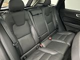 Volvo XC60 2.0  B4 4x4 ULTIMATE - náhled 13