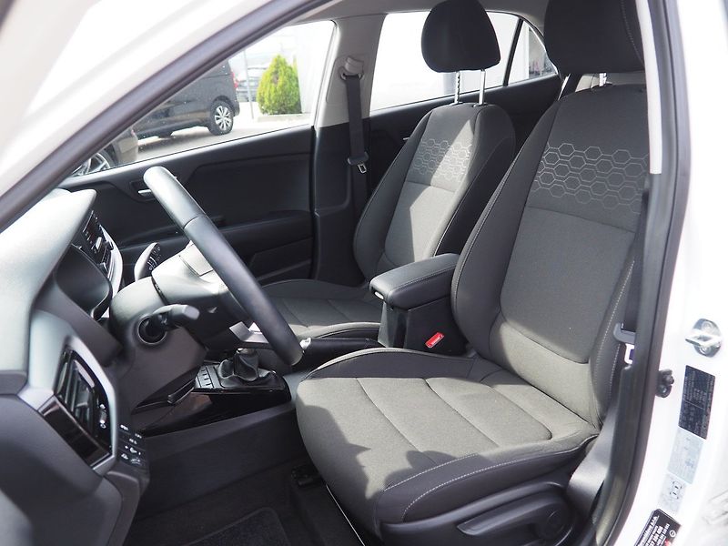 Kia Rio (2022) 1.0 T-GDI GPF Exclusive 74kW 6 - fotka 10 z 36