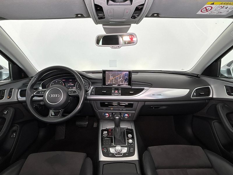 Audi A6 quattro - fotka 5 z 29