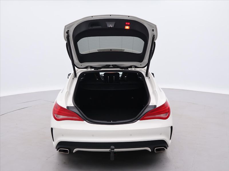 Mercedes-Benz CLA 2,1 220CDI 130kW 4MATIC CZ - fotka 9 z 39