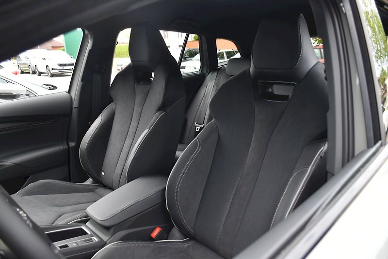 Škoda Enyaq (2026) Sportline 85 - fotka 34 z 47