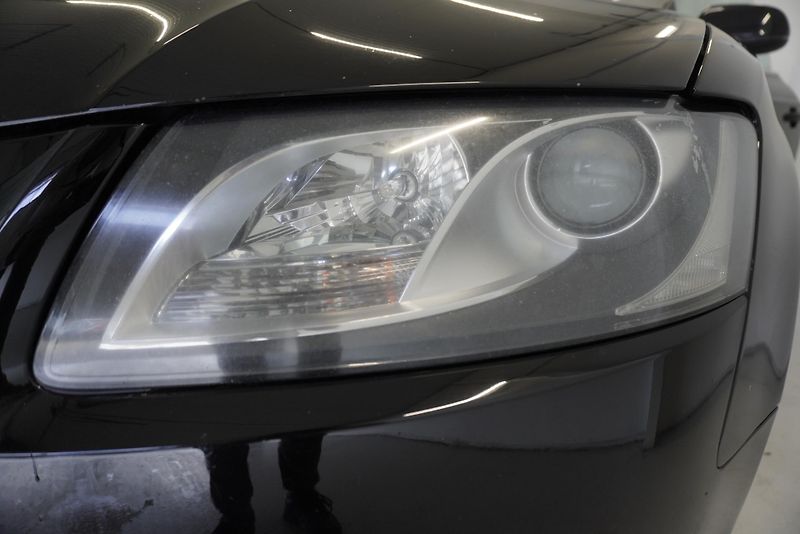 Audi A5 (2009) 2,0 TFSI KABRIO AUTOMAT - fotka 23 z 25