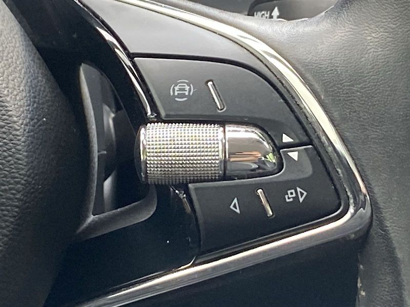 Škoda Fabia (2022) Combi 1.0 TSI Ambition Plus - fotka 19 z 30