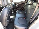 Hyundai ix35 (2011) 1.6 GDi, ČR, AC, TZ, park - náhled 10