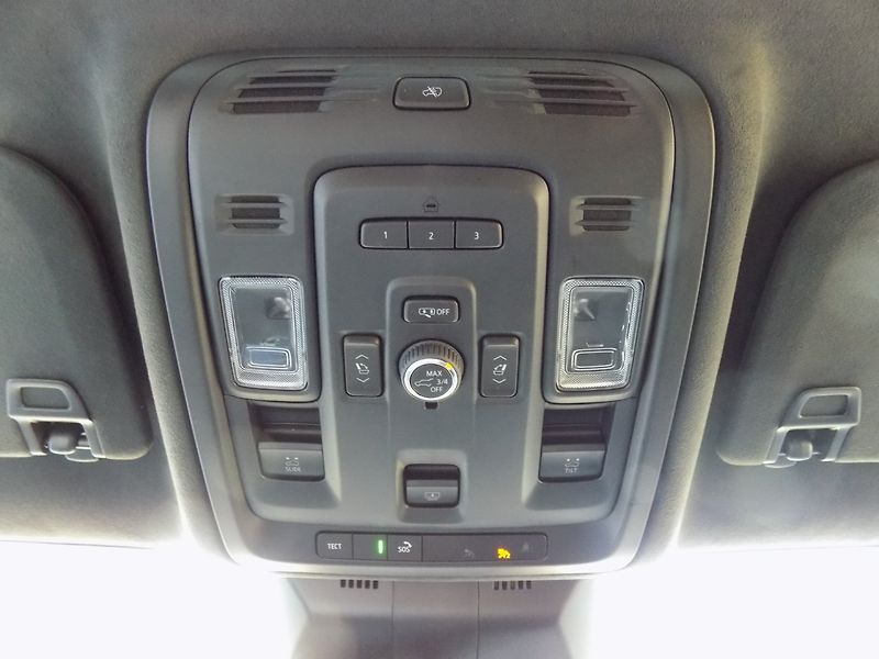Cadillac Escalade (2022) 6.2/V8/4WD/Sport Platinum/ČR/ - fotka 36 z 50