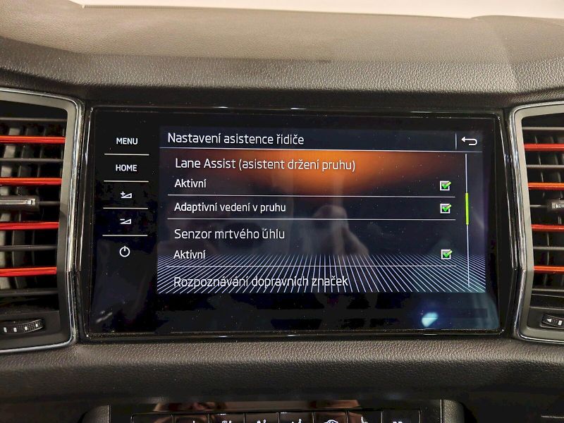 Škoda Kodiaq (2019) 2.0 TSI 140 kW DSG 4x4 Scout - fotka 12 z 34