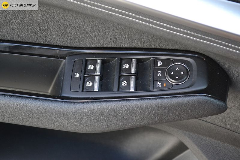 Renault Austral TECHNO FULL HYBRID E-TECH FULL - fotka 53 z 60