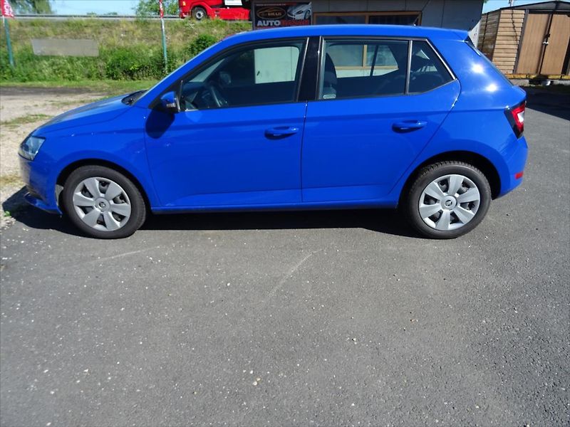 Škoda Fabia 1,0 TSI - fotka 6 z 28