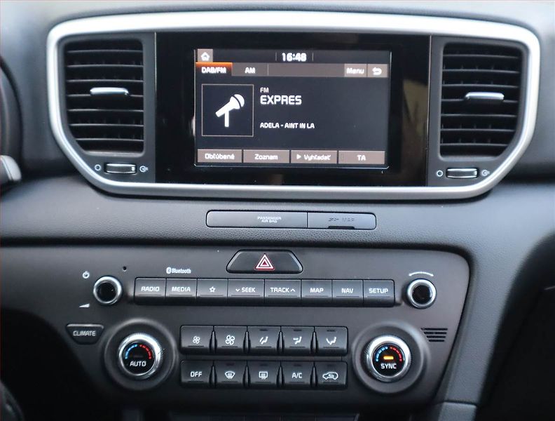 Kia Sportage (2019) Gold 1.6 T-GDI, 4X4 - fotka 11 z 17