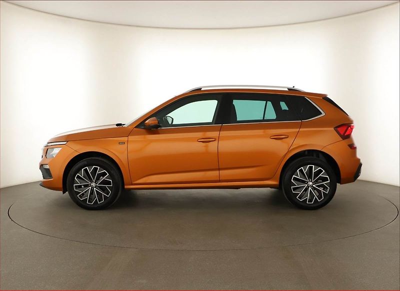 Škoda Kamiq (2024) 1.0 TSI, Drive - fotka 3 z 14