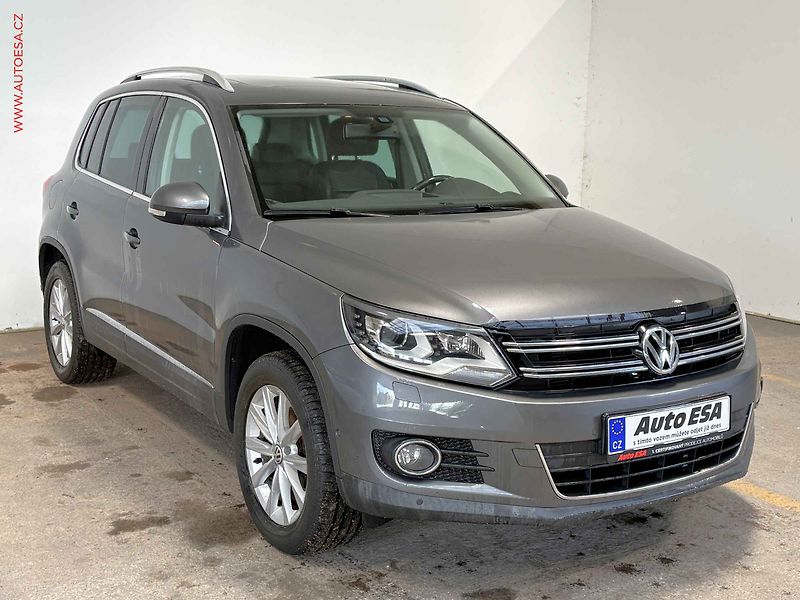 Volkswagen Tiguan (2014) 2.0 TDi 4x4, Sport, DSG - fotografie inzerátu