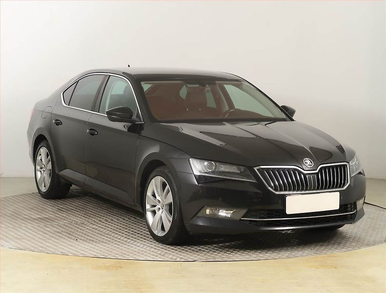 Škoda Superb (2016) Style Plus 2.0 TDI, Navi - fotografie inzerátu
