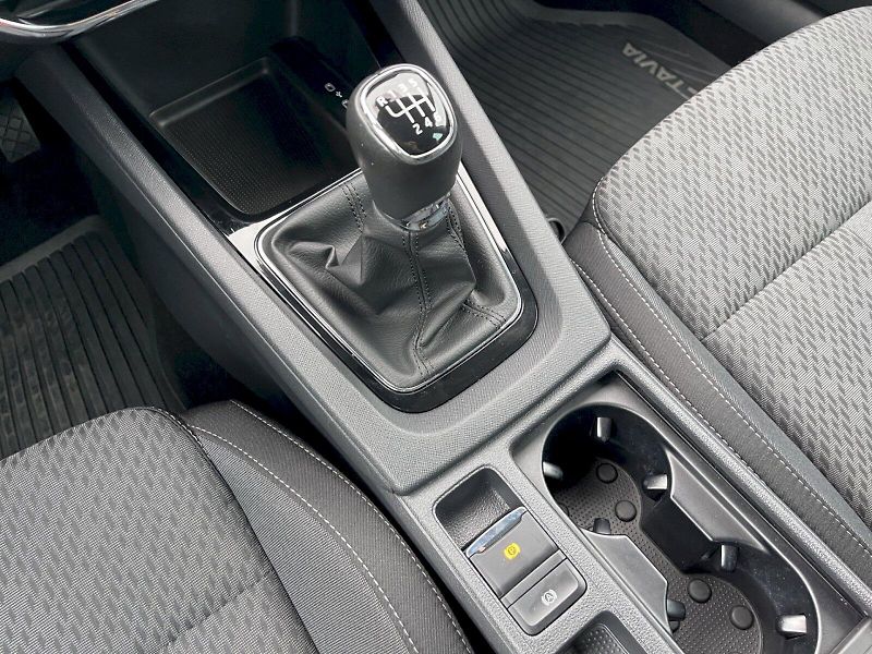 Škoda Octavia (2022) 1.5 TSI 110kW Style Plus combi - fotka 13 z 34