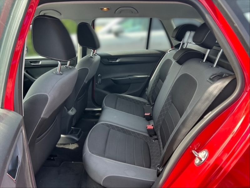 Škoda Fabia 1,0 TSI 70 Ambition - fotka 8 z 11