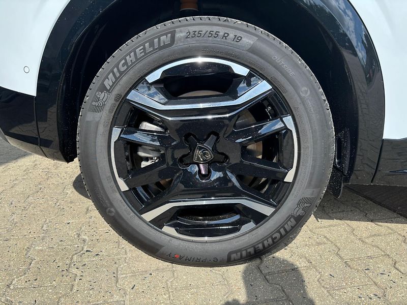 Peugeot 3008 (2026) GT Elektromotor 210 k / 73 kWh - fotka 22 z 22