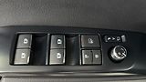 Toyota Camry 2.5 Hybrid AUT Executive - náhled 23
