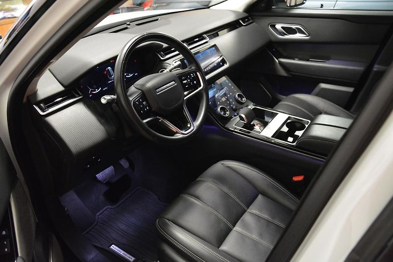 Land Rover Range Rover Velar (2021) P400e S Plug in Hybrid 4x4 - fotka 5 z 40
