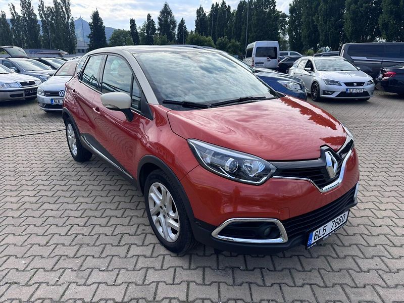 Renault Captur (2016) 0,9 TCE 66 KW ROZVODY USB NAV - fotka 8 z 42