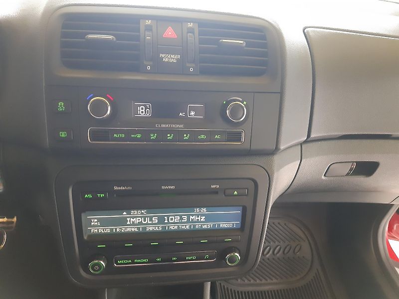 Škoda Fabia 1.2 TSI MONTE CARLO - fotka 10 z 20