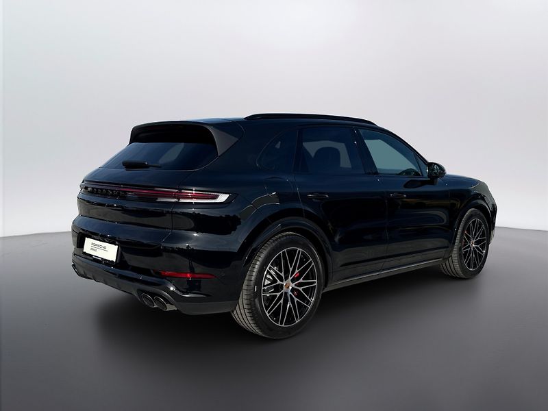 Porsche Cayenne S - fotka 7 z 30
