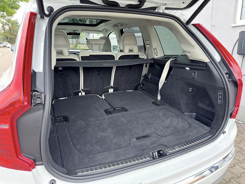 Volvo XC90 T8 AWD RECH. INSCRIPTION   - fotka 17 z 56