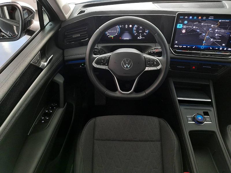 Volkswagen Tiguan (2024) Life 2.0 TDI (110kW/150k) DSG - fotka 11 z 26
