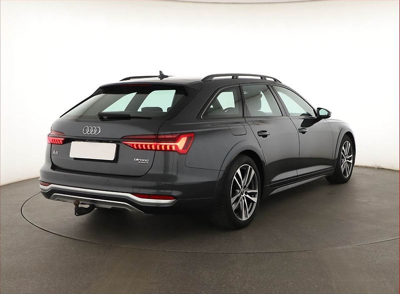 Audi A6 Allroad (2022) 55 TDI - fotka 5 z 20