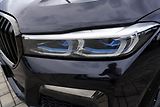 BMW Řada 7 750i xDrive Mpaket/530 PS - náhled 18
