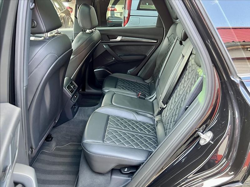 Audi SQ5 3,0 TFSI QUATTRO PANORAMA - fotka 13 z 59
