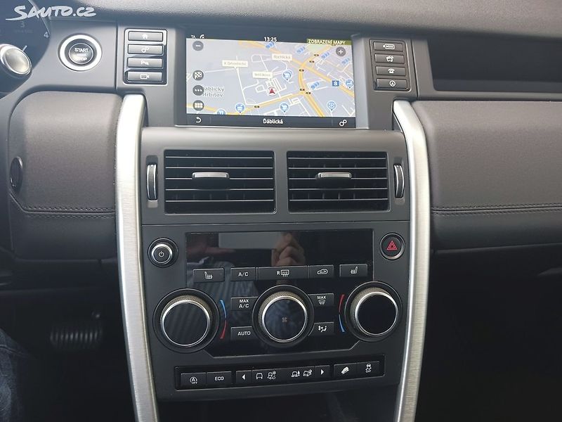 Land Rover Discovery Sport 2.0 HSE 180AUT. - fotka 31 z 43