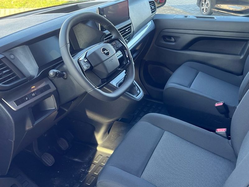 Opel Vivaro (2026) CREW VAN 2.2D (110kW/150k) MT6 - fotka 6 z 22