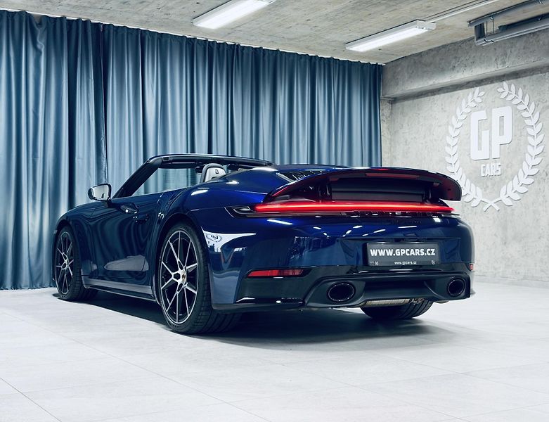 Porsche 911 (2025) 992.2*CABRIO*CHRONO*ZÁRUKA - fotka 5 z 44