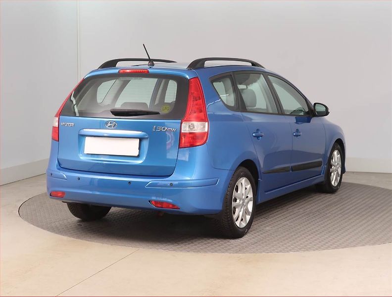 Hyundai i30 (2010) 1.6 CVVT, LPG, po STK - fotka 5 z 15