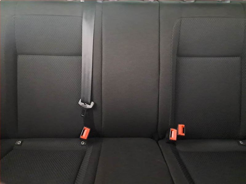 Škoda Fabia (2010) Elegance 1.2 TSI, Serv.kniha - fotka 10 z 19