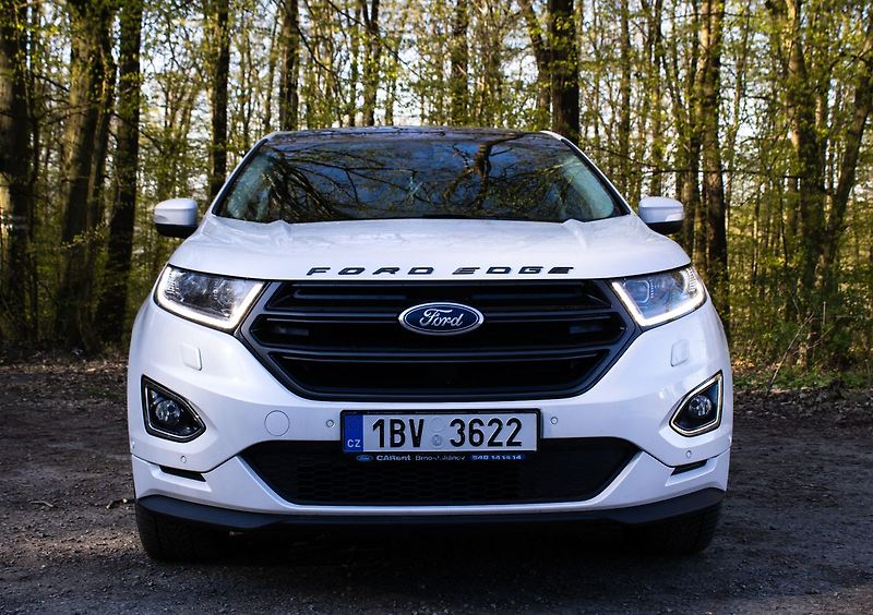 Ford Edge - fotka 2 z 22