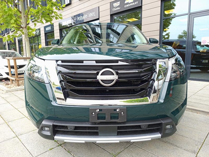 Nissan Pathfinder (2025) Platinum AWD - fotka 7 z 27