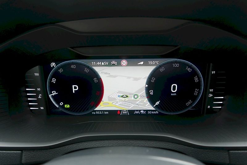 Škoda Karoq (2025) 1.5 TSI 110 kW DSG 7° Top Sele - fotka 7 z 29